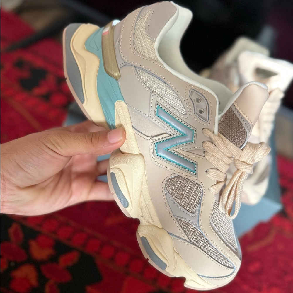 New Balance Women's Beige and Aqua Sneakers